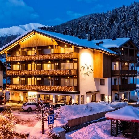 Hotel Moritz Dobbiaco Exterior photo