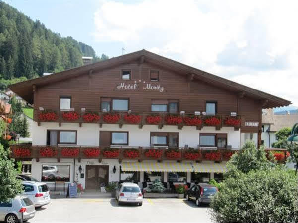 Hotel Moritz Dobbiaco Exterior photo